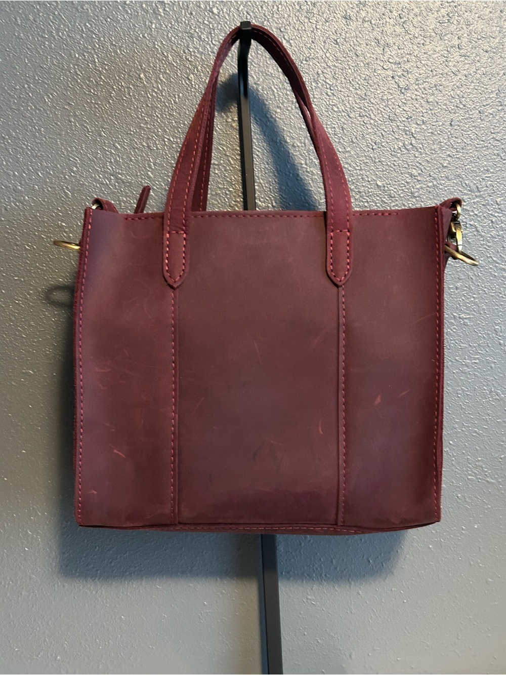 Portland Leather Lola Tote in Merlot - Picture 2 of 5